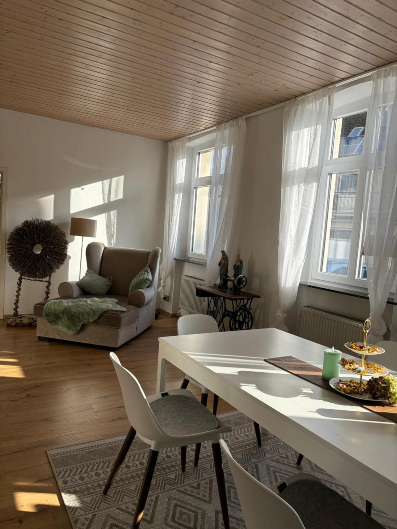 Ferienwohnung Am Ostpark ลันเดาอินแดร์ฟัลซ์ ภายนอก รูปภาพ